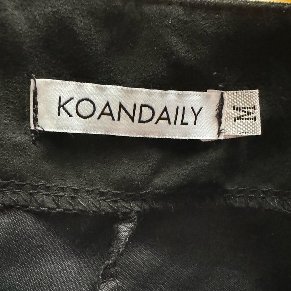 KOANDAILY Faux Suede Floral Embroidered Dress size M - Picture 8 of 9